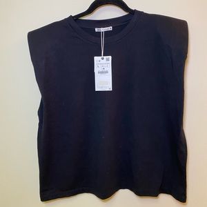 Zara Famous Padded shoulder black muscle T-shirt/top size L - New w/ Tag!
